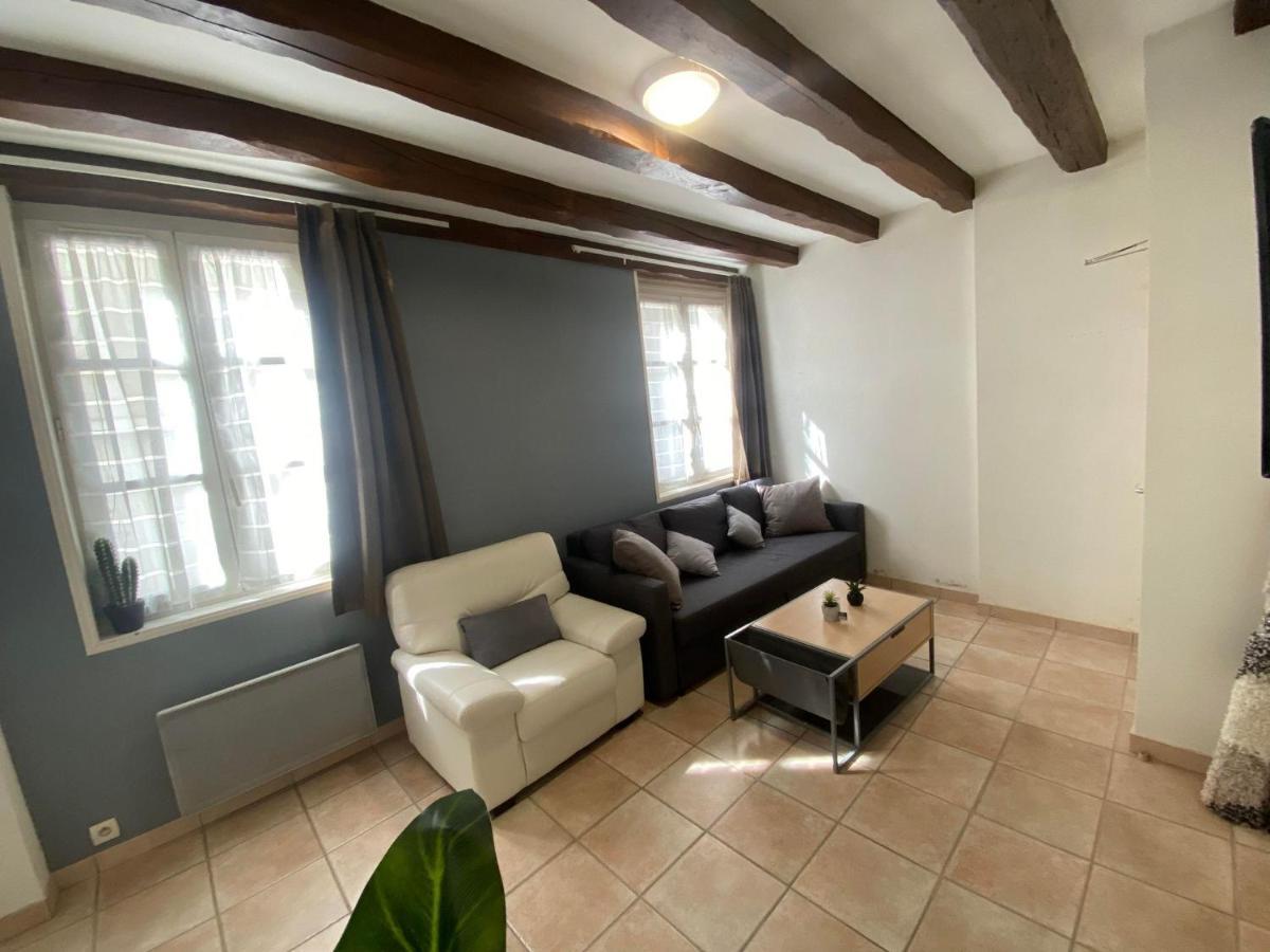 Logement De Groupe Au Centre D'Azay Le Rideau Exterior photo